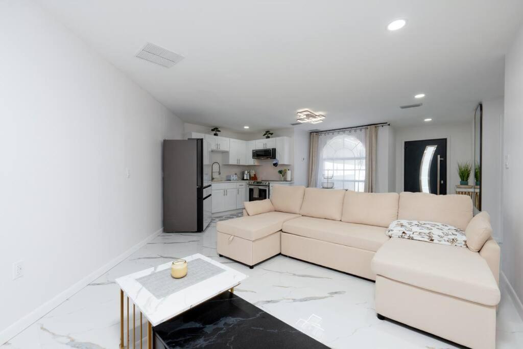 Luxury Style Townhome With Pool - 1 Miles To Bucs Stadium Tampa Ngoại thất bức ảnh