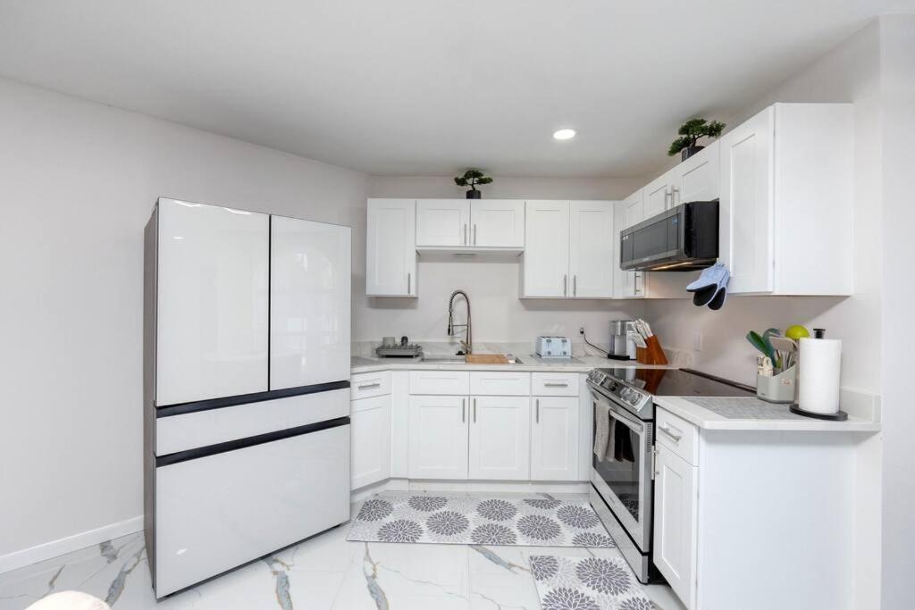 Luxury Style Townhome With Pool - 1 Miles To Bucs Stadium Tampa Ngoại thất bức ảnh